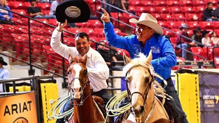 Ambos competidores son originarios de Saltillo y con orgullo llevan a su ciudad hasta las grandes esferas del rodeo norteamericano.