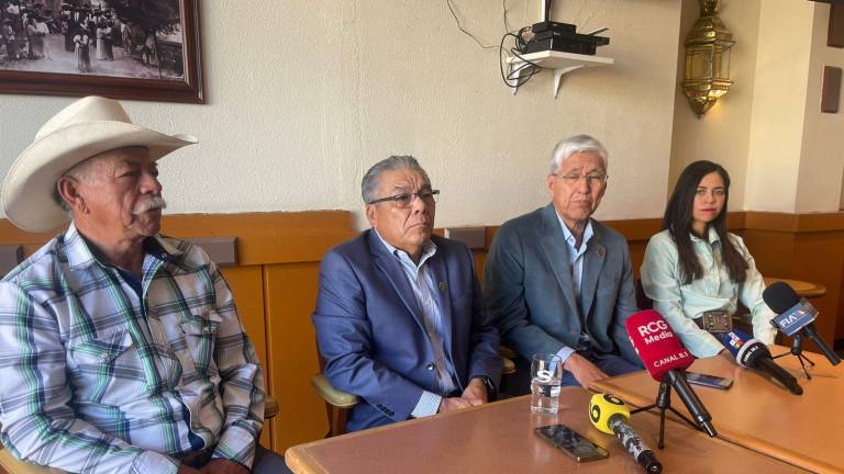 Autoridades de la UAAAN presentaron los pormenores de la Expo UAAAN, entre lo que destaca la tradición del rodeo y la charrería.
