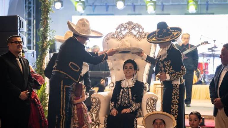 María Elena I es la nueva soberana de la categoría Charro Mayor y recibió su corona el pasado 28 de febrero.