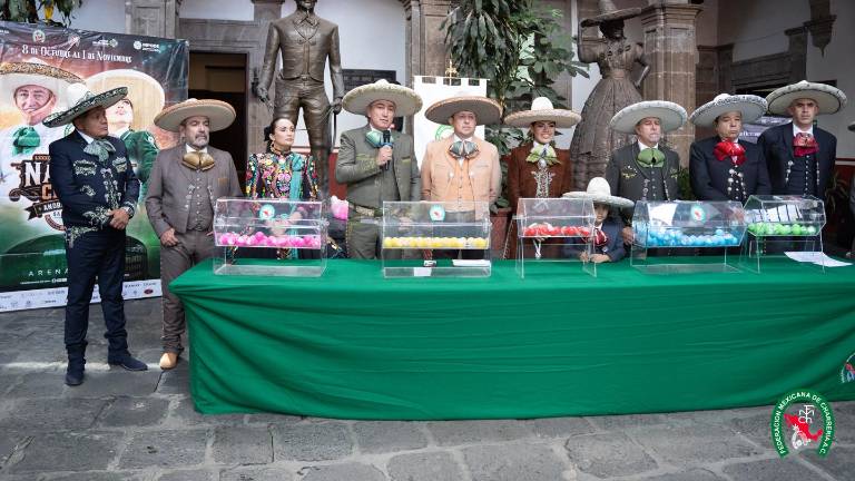 El pasado jueves, la Federación Mexicana de Charrería realizó el sorteo en el que se definió la fecha y horario de participación de 331 equipos de charros y escaramuzas, además de 15 charros completos.