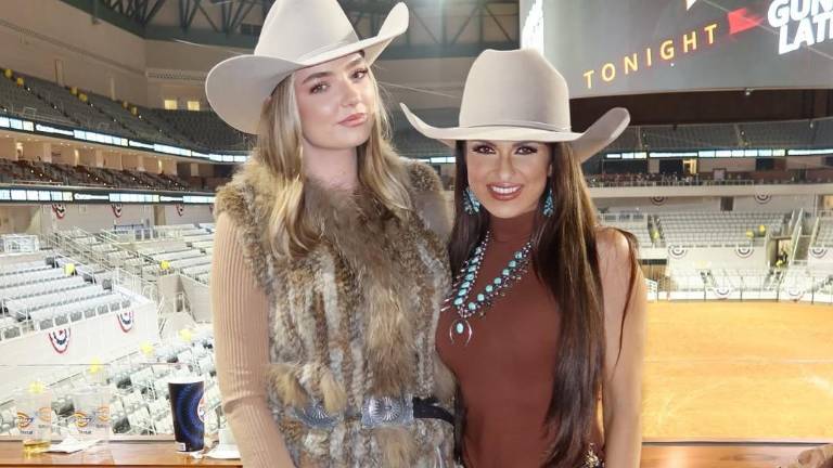 La moda vaquera transmite seguridad, identidad y conexión cultural.