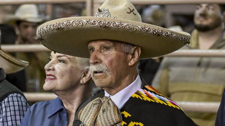 Recientemente don Macario González también fue distinguido por su contribución y legado a la charrería mexicana.