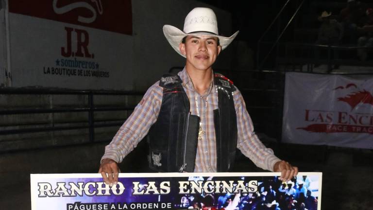 Brayan Medina inicia las emociones del rodeo de Semana Santa