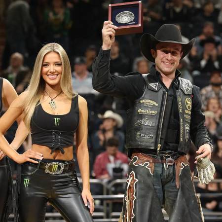 Sage Steele Kimzey tiene la mira puesta en conquistar un Campeonato Mundial PBR. FOTOS: CORTESÍA PBR.COM