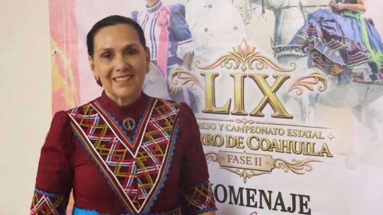 Rinden homenaje a Liliana Salinas Valdés por su trayectoria en la charrería