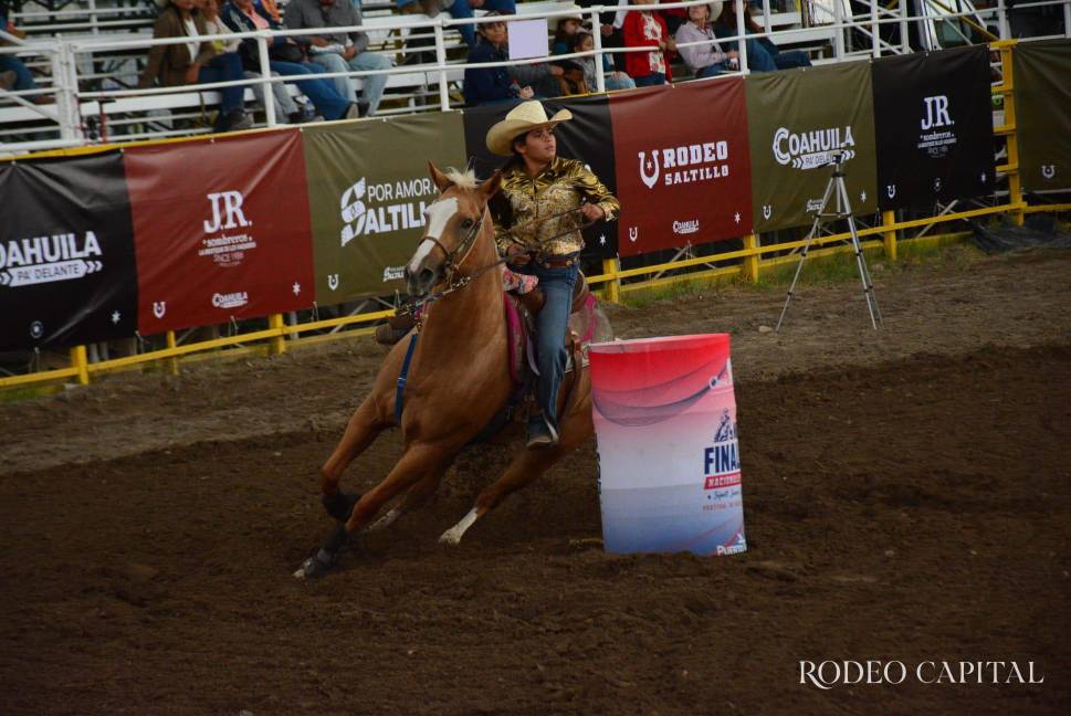 $!Las barrileras mostraron su velocidad y precisión en las rondas clasificatorias del Campeonato Nacional avalado por la NBHA México.