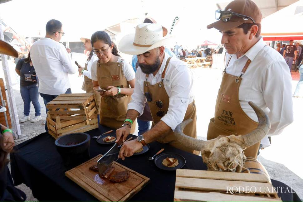 $!Egresados de la UAAAN le ponen sabor al Agrofest Coahuila 2026