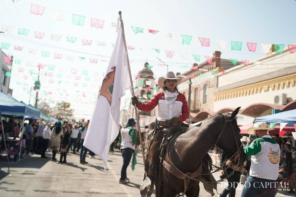 $!Orgullo y tradición en la Gran Cabalgata de Sabinas