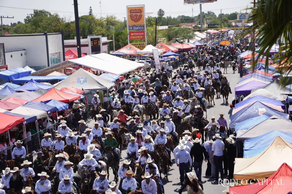 $!Orgullo y tradición en la Gran Cabalgata de Sabinas