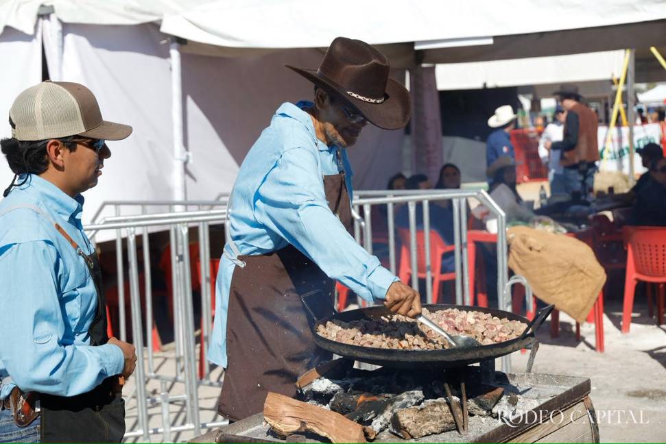 $!Egresados de la UAAAN le ponen sabor al Agrofest Coahuila 2026