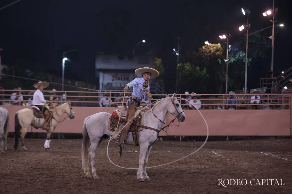 $!Gana Sierra de Zapalinamé la Charreada Nocturna Universitaria