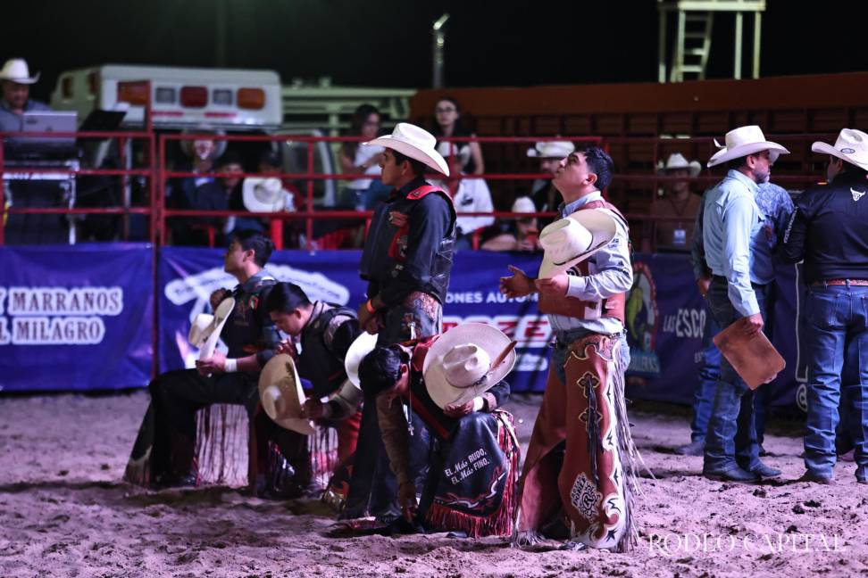 $!Álvaro Álvarez, el campeón del International Bull Riding Challenge