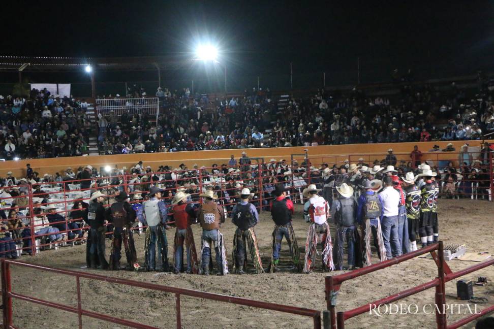 $!Alfonso Orozco triunfa en el Súper Bull de Acuña