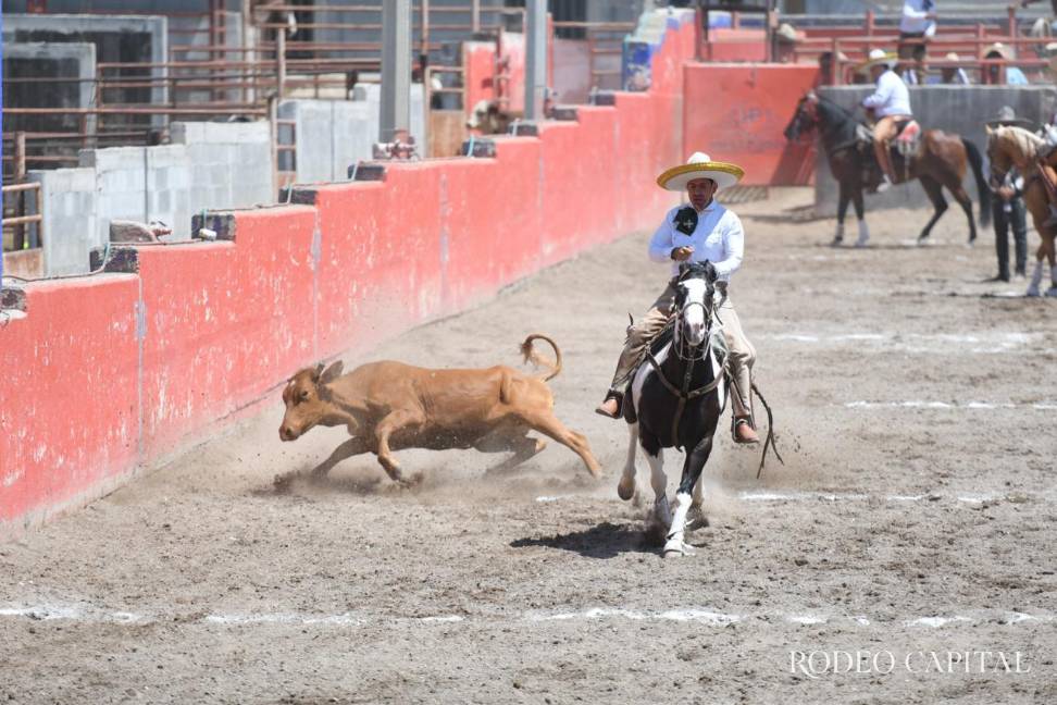 $!Hacienda La Purísima toma ventaja en el Circuito Charro Coahuilense