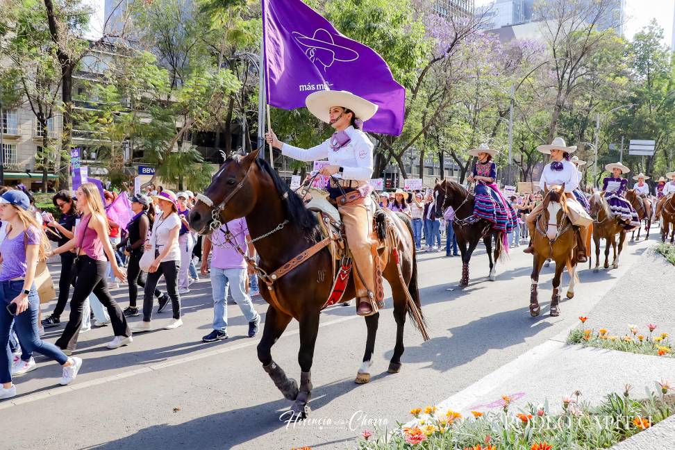 $!Más allá del ruedo, Más Mujeres Charreando es también un movimiento que se une al 8M para elevar su voz por la charrería.