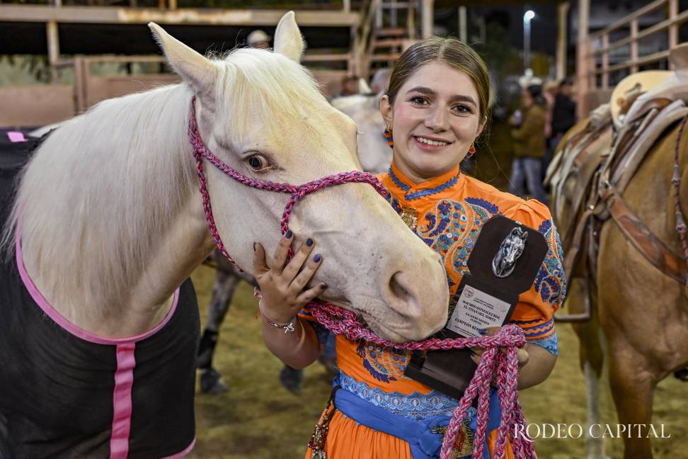 $!Isabella Contreras, segundo lugar