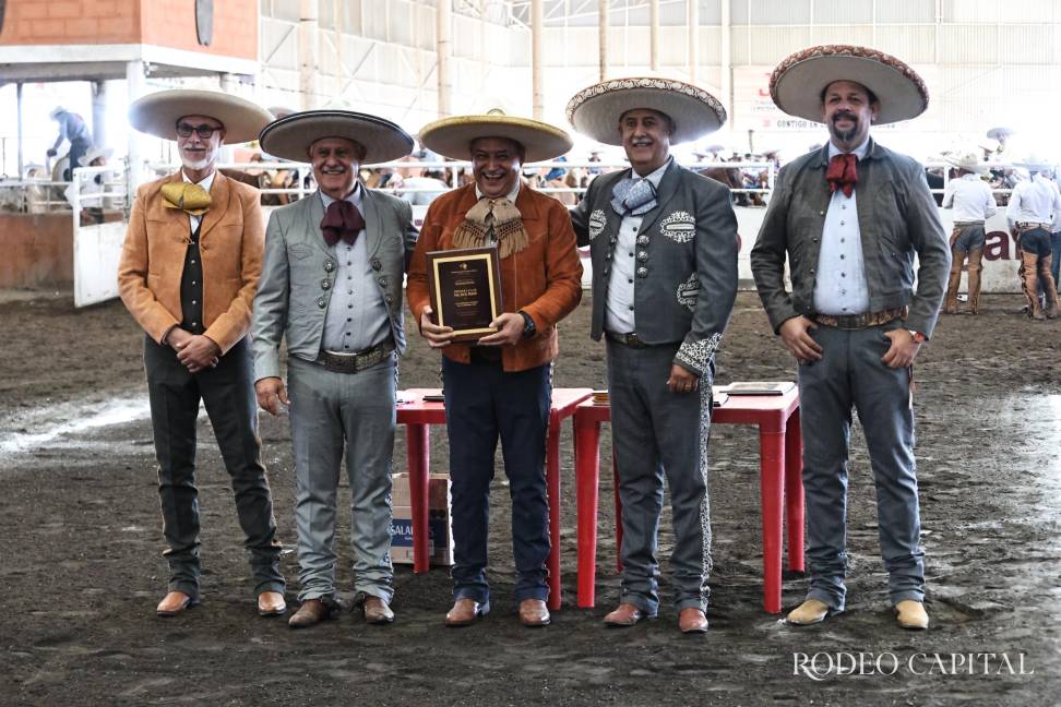 $!Alonso Muñoz, campeón de Pial de ruedo.