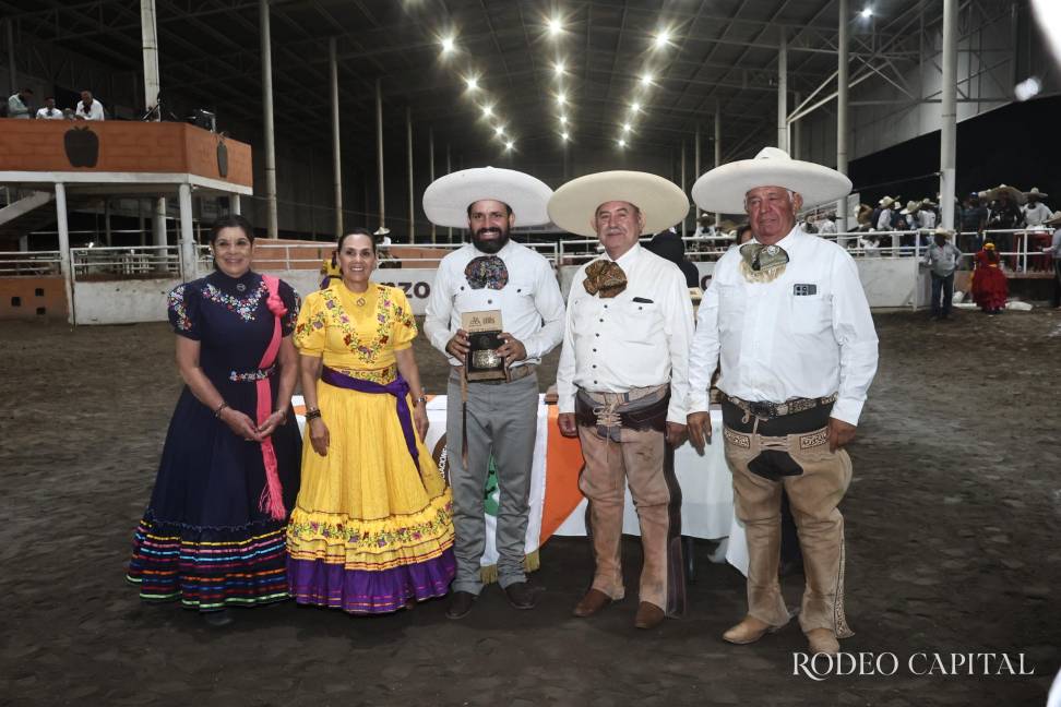 $!Javier Acosta Solís. Campeón Individual Colas
