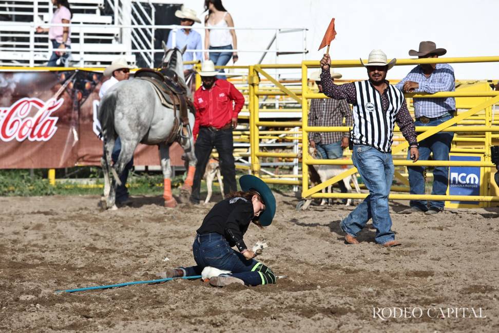 $!Viven la emoción del Rodeo Botas y Sombrero