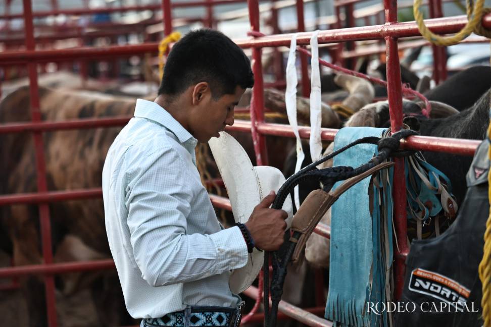 $!Álvaro Álvarez, el campeón del International Bull Riding Challenge